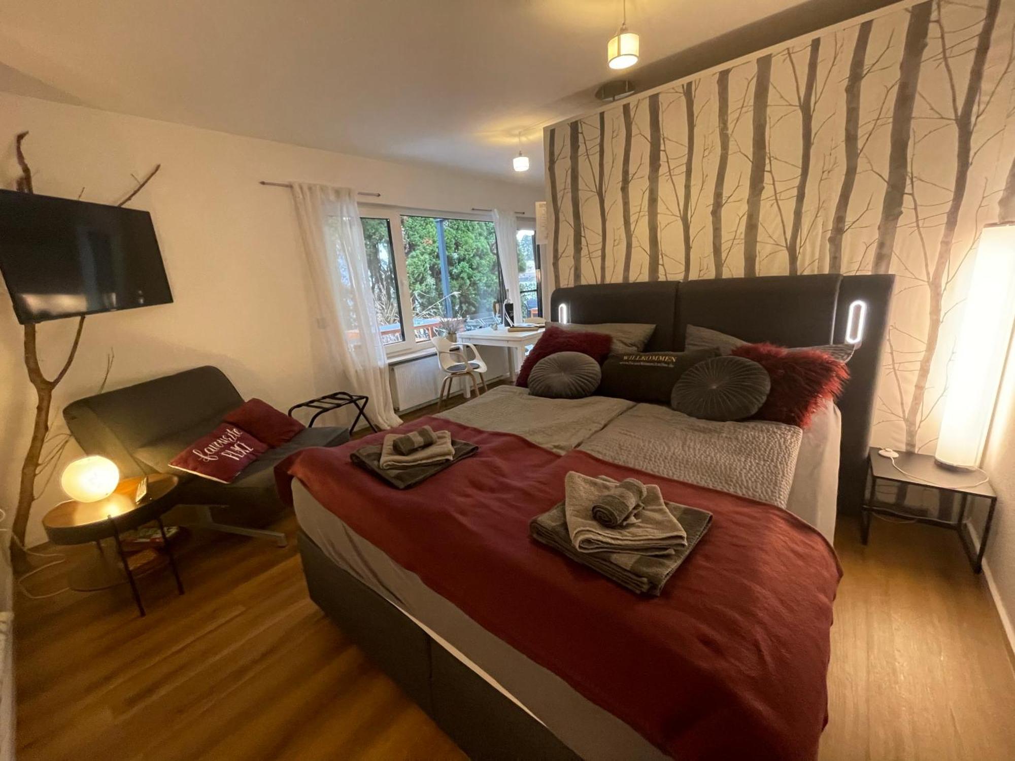 Rosmarin - Kuschelige Fewo - Romantik & Entspannung Im Whirlpool Auf Privater Terrasse, Ruhe & Hund Willkommen - By Ferienwohnenamsee - Uberlingen Exterior photo